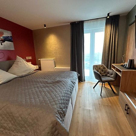 Hotel Restaurant Wuerzig In Ürzig Eksteriør bilde