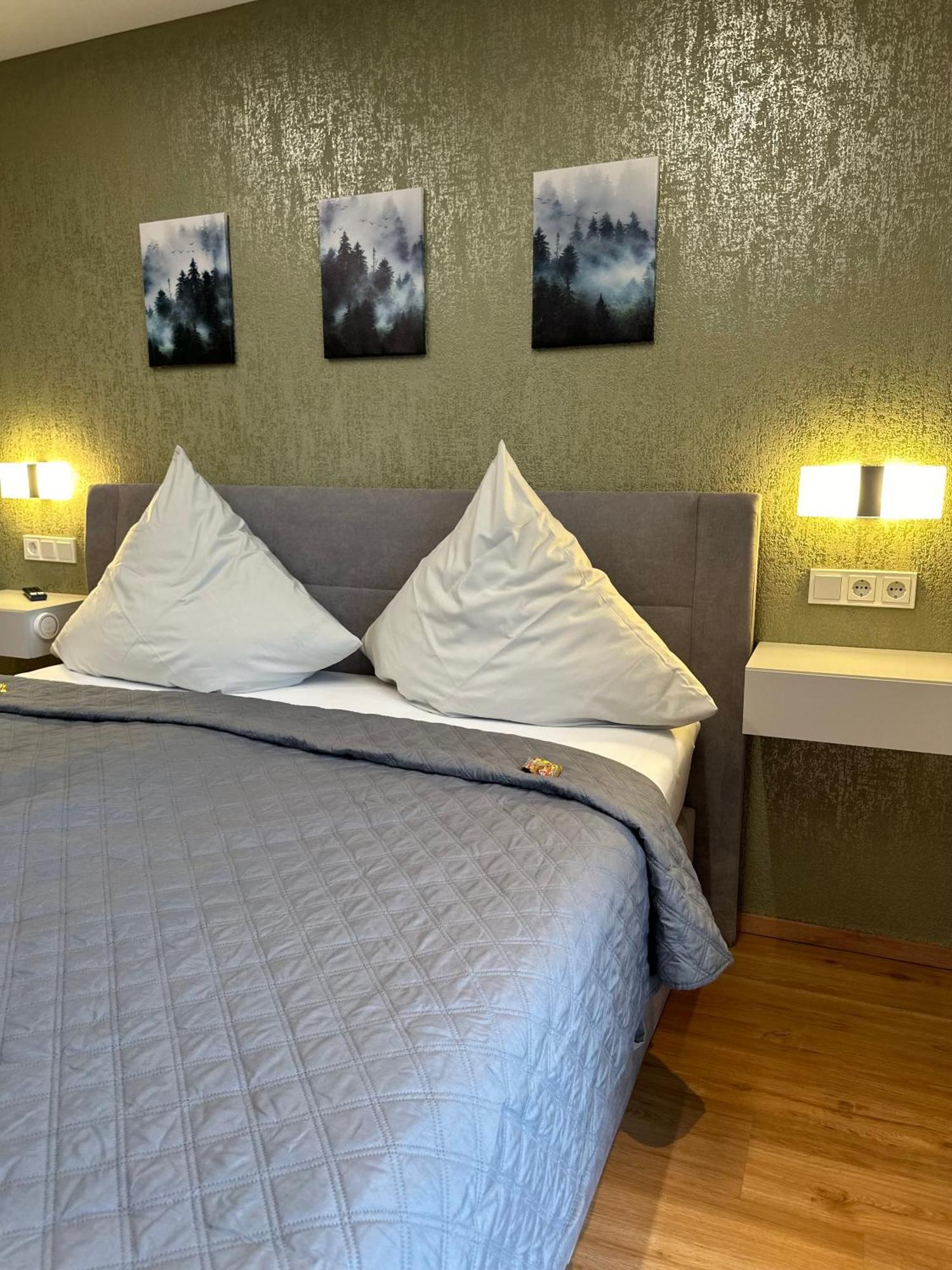 Hotel Restaurant Wuerzig In Ürzig Eksteriør bilde